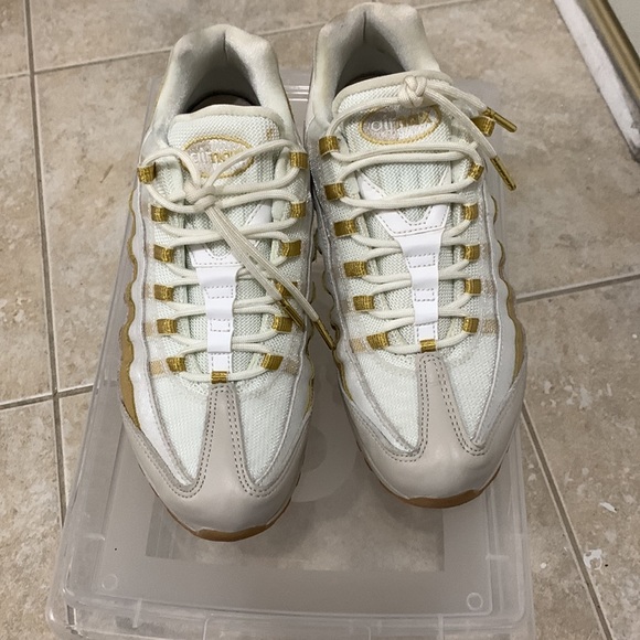 Nike air max 95 gold and cream - Picture 5 of 8